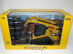 1/16 CAT 297D2 SKID STEER withFOUR ATTACHMENTS NIB free shipping