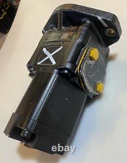 373-8426 TWO SECTION GEAR PUMP Caterpillar CAT SKID STEER New Take Off 3738426