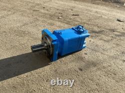 AGT Cycloid Hydraulic Motor 6 Holes For ECSSCT72 Trencher Skid Steer Attachment