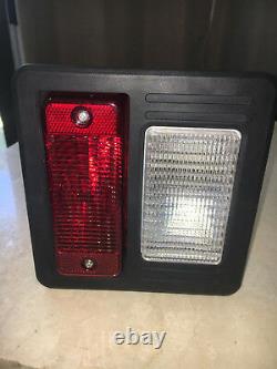 Bobcat Skid Steer Track Loader Tail Light Set Pair Rear Lamps Door 6670284