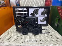 Cat 272D3 Skid Steer Loader Special Black Paint With Tools 116 Diecast 85629BK