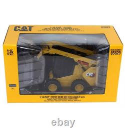 Diecast Masters CAT 272D3 1/16 Skid Steer Manufacturers #85629 New Mint ERTL