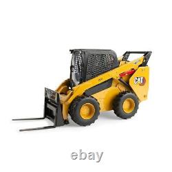 ERTL 1/16 Yellow High Detail Caterpillar Wheeled 272D3 Skid Steer Loader 85629