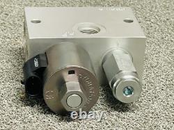 HydraForce KV25554 HF20751-02 Solenoid Hydraulic Valve John Deere Skid Steer