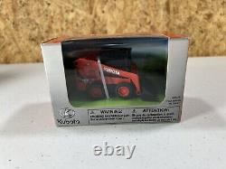 NewRay Kubota Skid Steer Loader & Attachments Model 118, Model Tractor & Skid