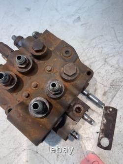 New Holland L565 Skid Steer Loader Hydraulic Control Valve 34673-2C