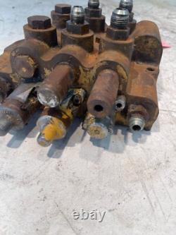 New Holland L565 Skid Steer Loader Hydraulic Control Valve 34673-2C