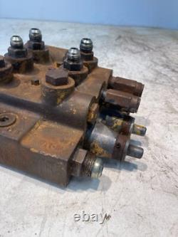New Holland L565 Skid Steer Loader Hydraulic Control Valve 34673-2C