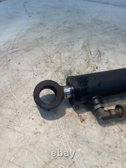 New Holland L565 Skid Steer Loader Tilt Cylinder