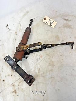 New Holland L775 Skid Steer Loader Steering Cylinder Brackets & Linkage