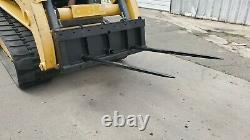 Skid Steer Mounting Plate with Free Towing Kit