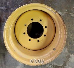WHEEL FOR LX985 SKID STEER NEW HOLLAND. Part # 86537317. NEW FREE SHIPPING