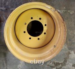 WHEEL FOR LX985 SKID STEER NEW HOLLAND. Part # 86537317. NEW FREE SHIPPING