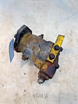 2001 Chargeuse compacte New Holland LS150 moteur d'entraînement droit