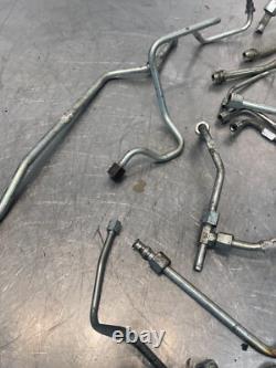 2016 New Holland L228 Chargeuse à direction à glissement Lignes hydrauliques courtes