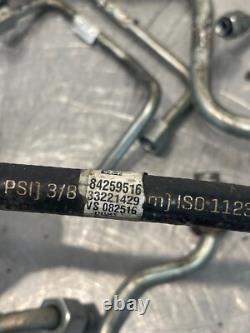 2016 New Holland L228 Chargeuse à direction à glissement Lignes hydrauliques courtes