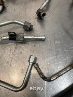 2016 New Holland L228 Chargeuse à direction à glissement Lignes hydrauliques courtes