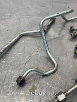 2016 New Holland L228 Chargeuse à direction à glissement Lignes hydrauliques courtes