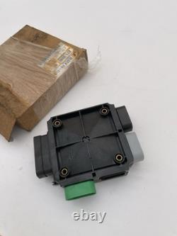 Bloc de fusibles OEM Caterpillar 221-3880 dans le faisceau de câblage, neuf