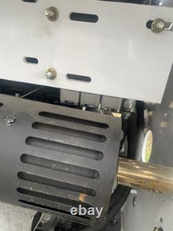 Chine Chinois Camion à Skid Steer à Trois Vannes