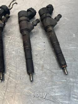 Injecteurs de chargeuse sur chenilles New Holland L228 2016