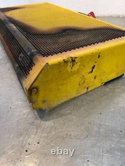 Panneau de capot de chargeur sur pneus New Holland L228 de 2016