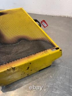 Panneau de capot de chargeur sur pneus New Holland L228 de 2016