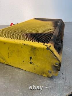 Panneau de capot de chargeur sur pneus New Holland L228 de 2016