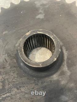 Pignon pour chargeuse compacte New Holland L170