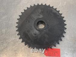 Pignon pour chargeuse compacte New Holland L170