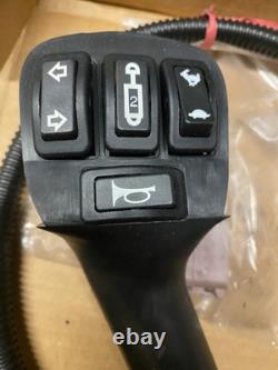Poignée OEM Case New Holland 87353713 86592190 (Contrôles de chargeuse sur chenilles)