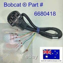 Poignée de commande droite du joystick Bobcat 6680418 RHS pour les modèles S205, S220, A220, S250, S300, S330