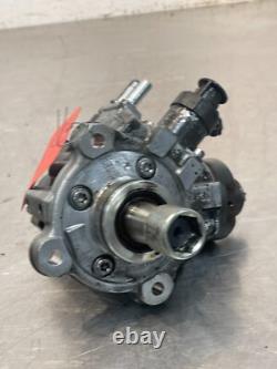 Pompe à carburant New Holland L228 chargeuse sur pneus 2016 5801470100