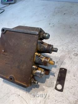 Vanne de contrôle hydraulique de chargeuse sur chenilles New Holland L565 34673-2C